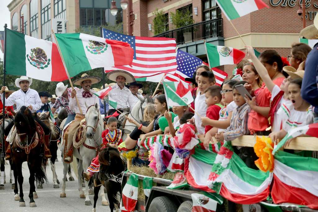 Fiestas Patrias Mexico Celebran Fiestas Patrias Mexicanas En Berlín